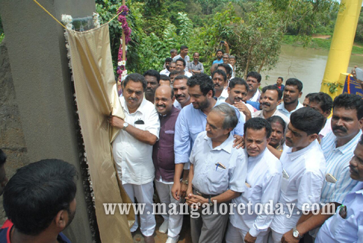 B Ramanath Rai inaugurates bridge at Ganjimata1
